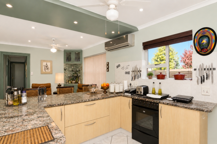 3 Bedroom Property for Sale in Parklands Western Cape